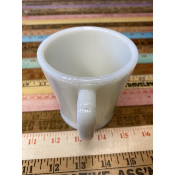 Fire King Ivory D Handle Flat Bottom Coffee Mug White Lot Of 2 Mismatched - Picture 4 of 12